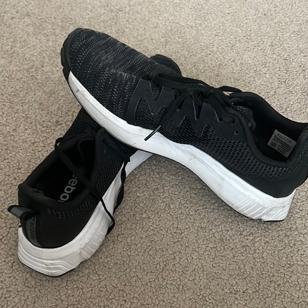 Rebok shoes black women size 10